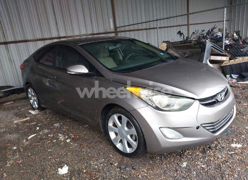 Photo 13 of 2013 Hyundai Elantra LIMITED (VIN 5NPDH4AE5DH245381)