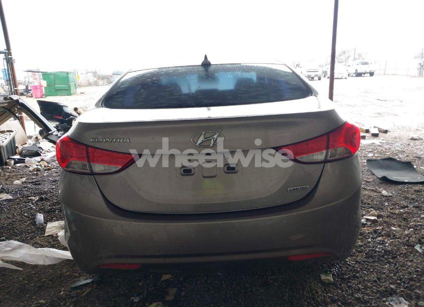 Photo 16 of 2013 Hyundai Elantra LIMITED (VIN 5NPDH4AE5DH245381)