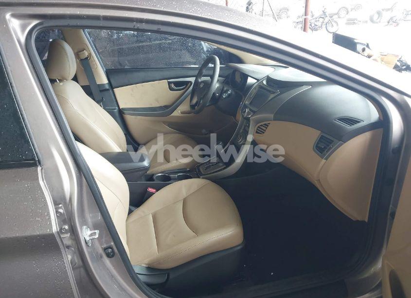 Photo 5 of 2013 Hyundai Elantra LIMITED (VIN 5NPDH4AE5DH245381)