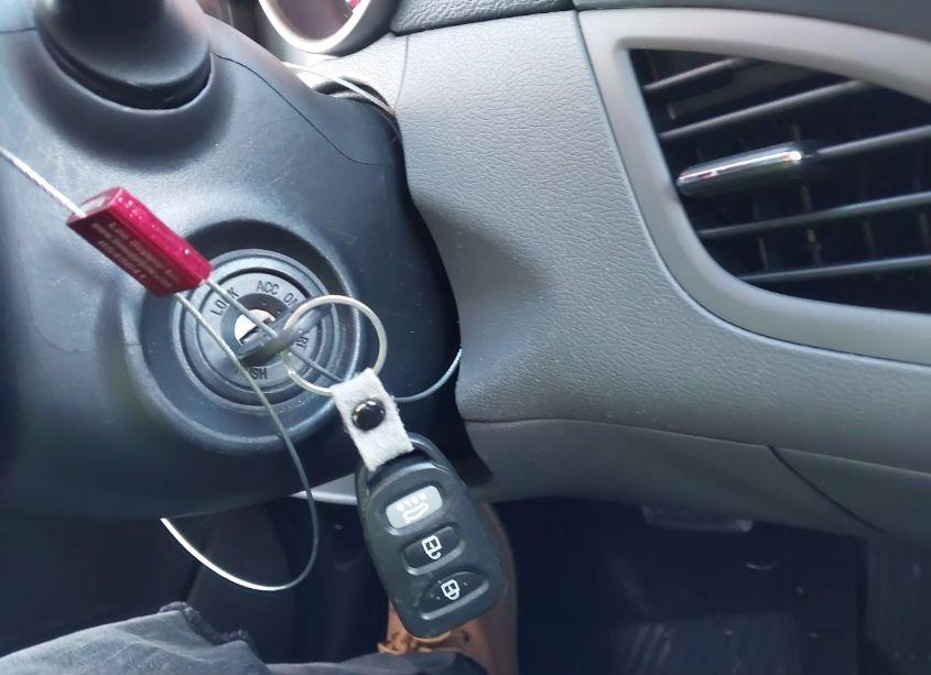 Photo 11 of 2013 Hyundai Elantra GLS (VIN 5NPDH4AE5DH246644)