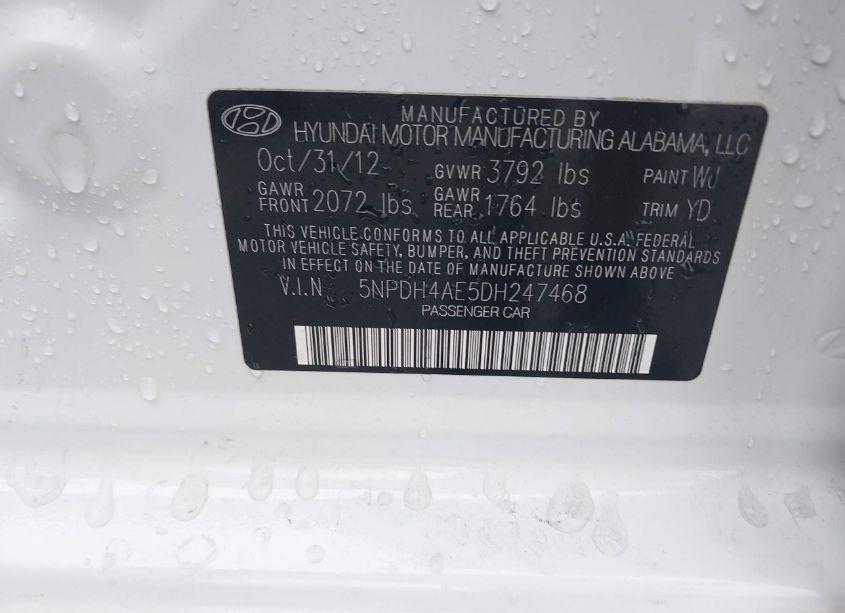 Photo 9 of 2013 Hyundai Elantra LIMITED (VIN 5NPDH4AE5DH247468)