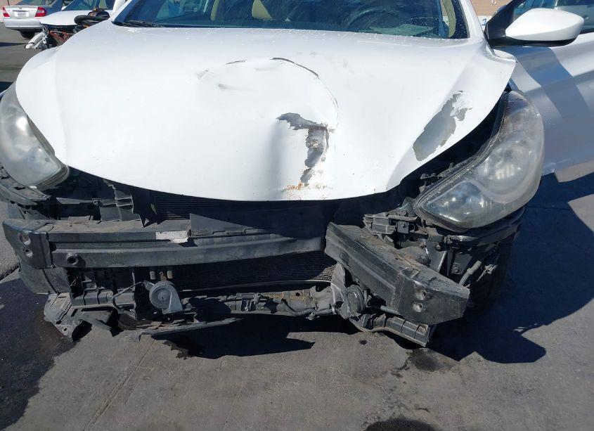 Photo 6 of 2013 Hyundai Elantra GLS (VIN 5NPDH4AE5DH254209)