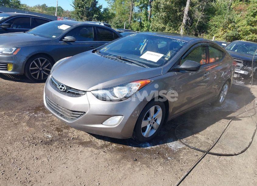 Photo 2 of 2013 Hyundai Elantra GLS (VIN 5NPDH4AE5DH258230)