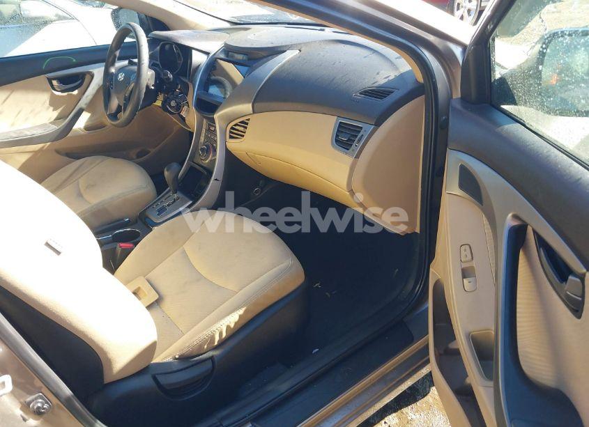 Photo 5 of 2013 Hyundai Elantra GLS (VIN 5NPDH4AE5DH258230)