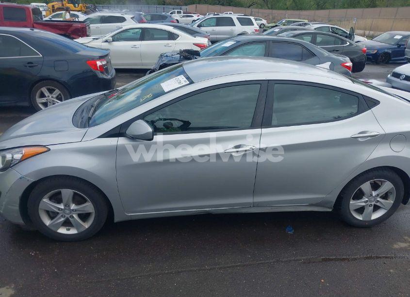 Photo 14 of 2013 Hyundai Elantra GLS (VIN 5NPDH4AE5DH274900)