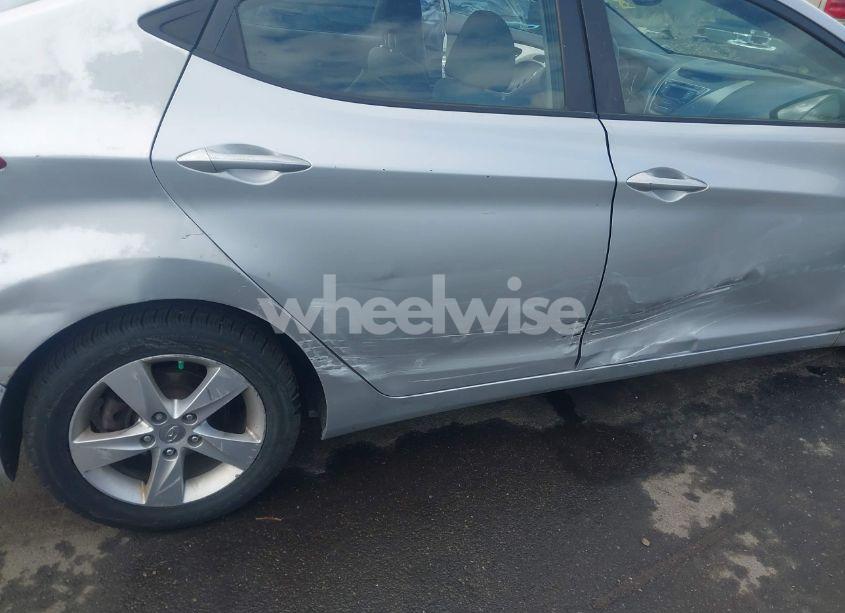 Photo 6 of 2013 Hyundai Elantra GLS (VIN 5NPDH4AE5DH274900)