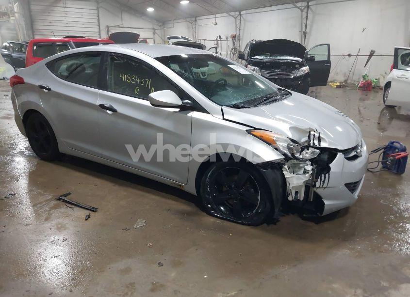 2013 Hyundai Elantra GLS (VIN 5NPDH4AE5DH276713) main photo