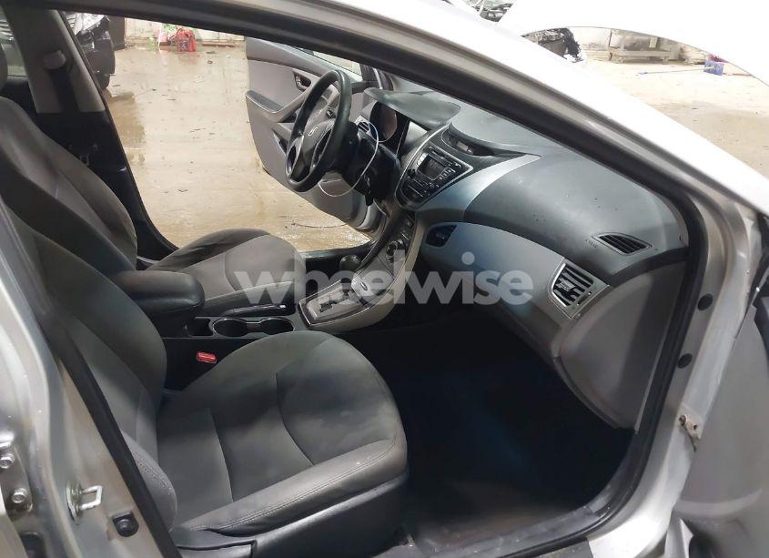 Photo 5 of 2013 Hyundai Elantra GLS (VIN 5NPDH4AE5DH276713)