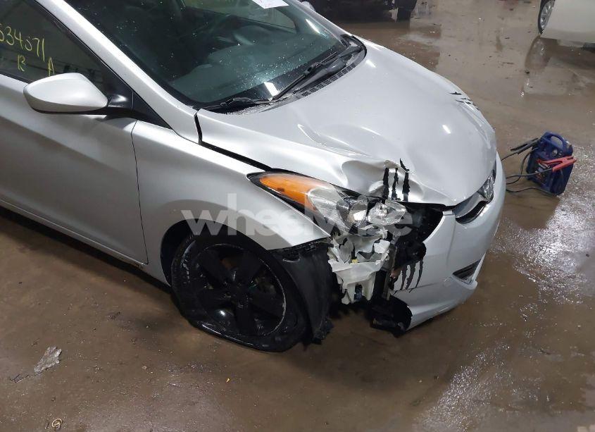 Photo 6 of 2013 Hyundai Elantra GLS (VIN 5NPDH4AE5DH276713)