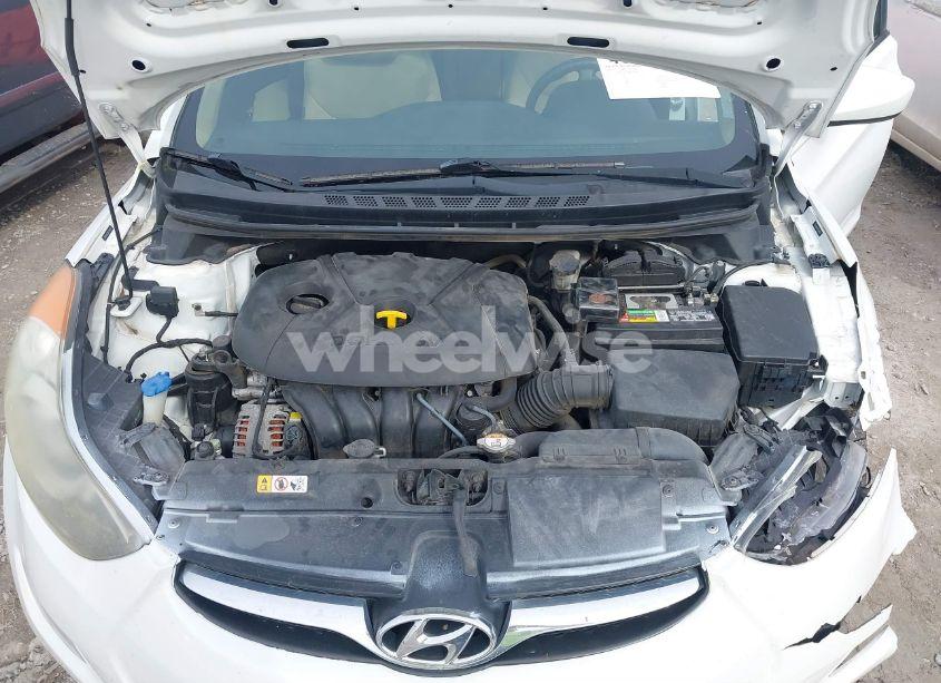 Photo 10 of 2013 Hyundai Elantra GLS (VIN 5NPDH4AE5DH278400)