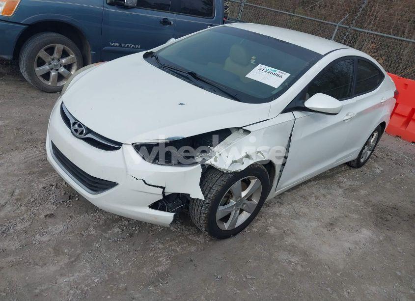 Photo 2 of 2013 Hyundai Elantra GLS (VIN 5NPDH4AE5DH278400)