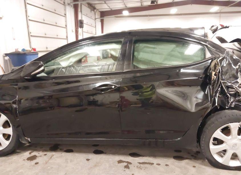 Photo 14 of 2013 Hyundai Elantra LIMITED (VIN 5NPDH4AE5DH278462)