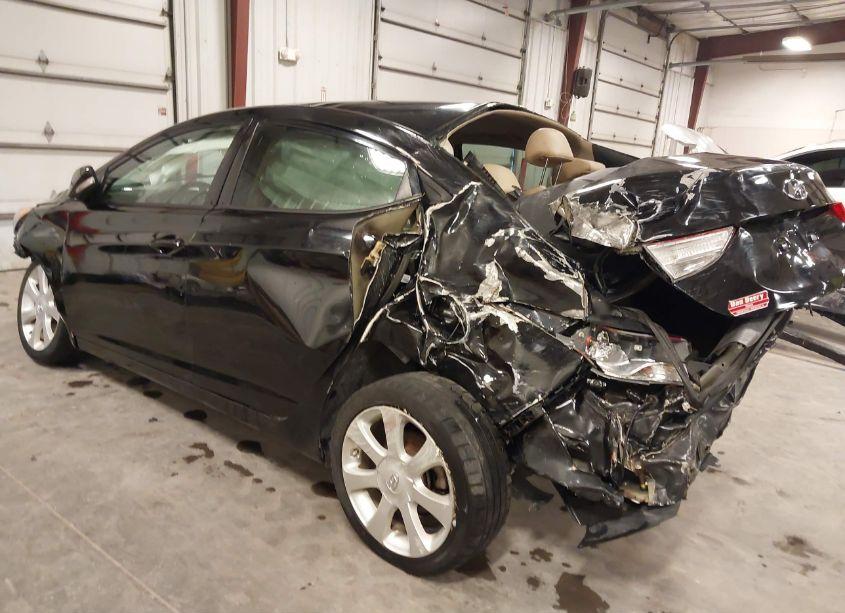 Photo 3 of 2013 Hyundai Elantra LIMITED (VIN 5NPDH4AE5DH278462)