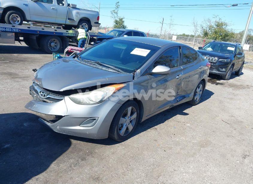 Photo 2 of 2013 Hyundai Elantra GLS (VIN 5NPDH4AE5DH297965)