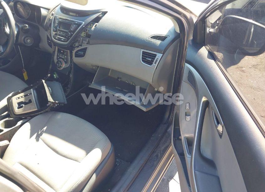 Photo 5 of 2013 Hyundai Elantra GLS (VIN 5NPDH4AE5DH297965)