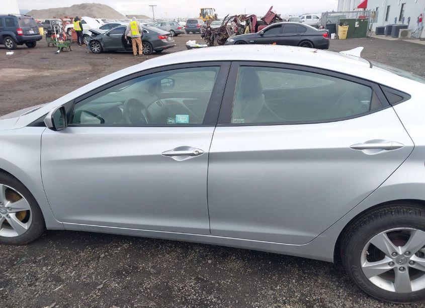 Photo 15 of 2013 Hyundai Elantra GLS (VIN 5NPDH4AE5DH308530)