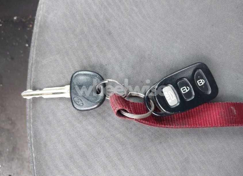 Photo 11 of 2013 Hyundai Elantra GLS (VIN 5NPDH4AE5DH314702)