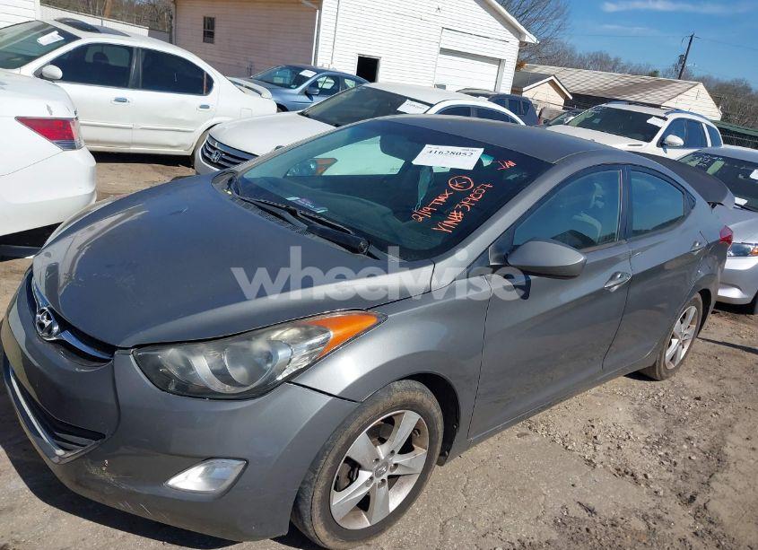 Photo 2 of 2013 Hyundai Elantra GLS (VIN 5NPDH4AE5DH319057)