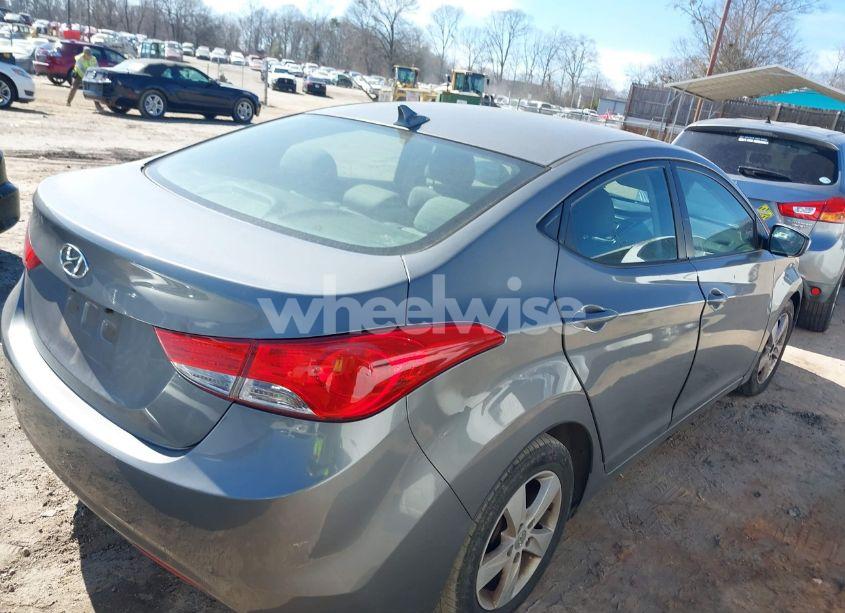 Photo 4 of 2013 Hyundai Elantra GLS (VIN 5NPDH4AE5DH319057)