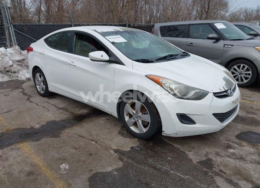2013 Hyundai Elantra GLS (VIN 5NPDH4AE5DH324842) main photo