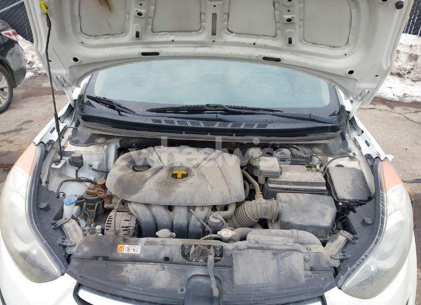 Photo 10 of 2013 Hyundai Elantra GLS (VIN 5NPDH4AE5DH324842)