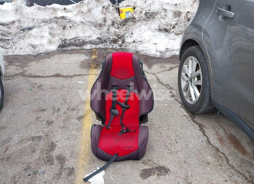 Photo 12 of 2013 Hyundai Elantra GLS (VIN 5NPDH4AE5DH324842)