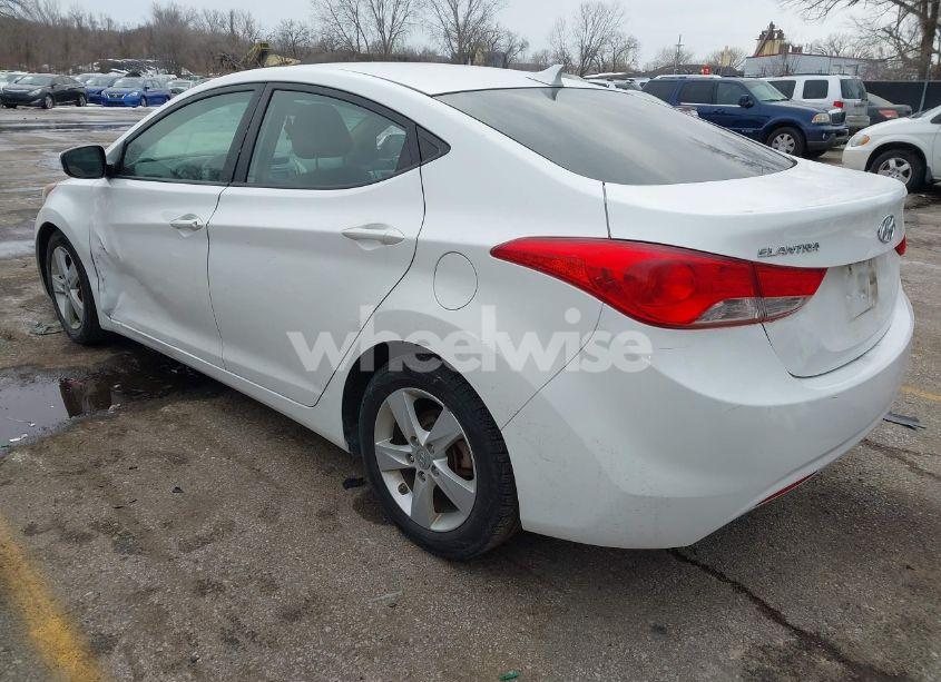 Photo 3 of 2013 Hyundai Elantra GLS (VIN 5NPDH4AE5DH324842)