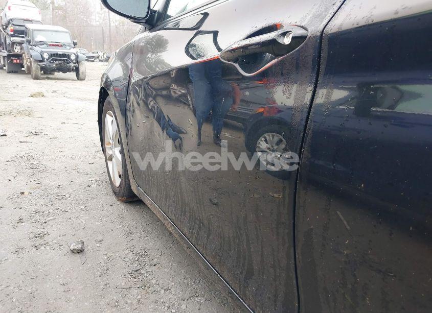 Photo 6 of 2013 Hyundai Elantra GLS (VIN 5NPDH4AE5DH334352)