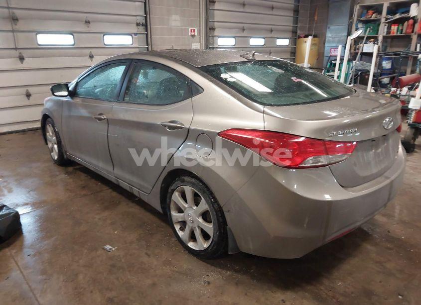 Photo 3 of 2013 Hyundai Elantra LIMITED (VIN 5NPDH4AE5DH336425)