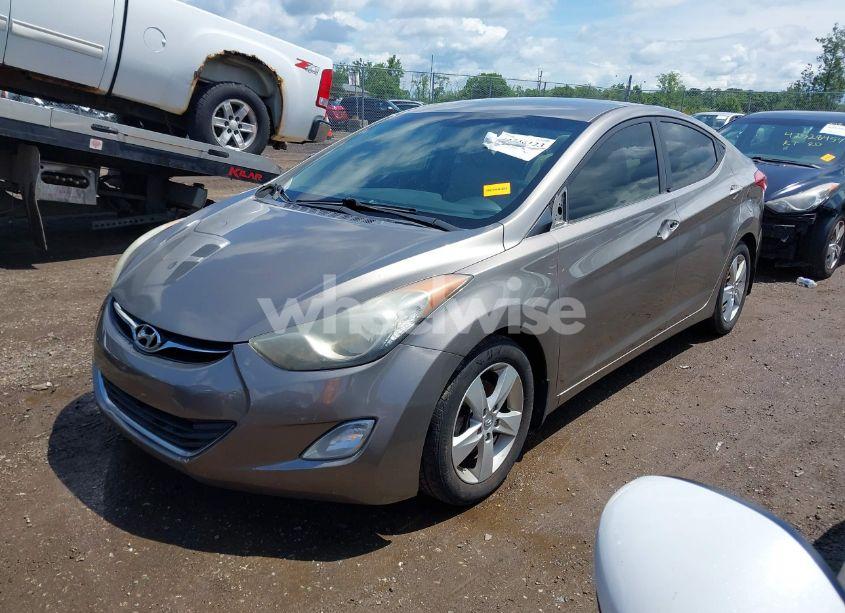Photo 2 of 2013 Hyundai Elantra GLS (VIN 5NPDH4AE5DH336439)