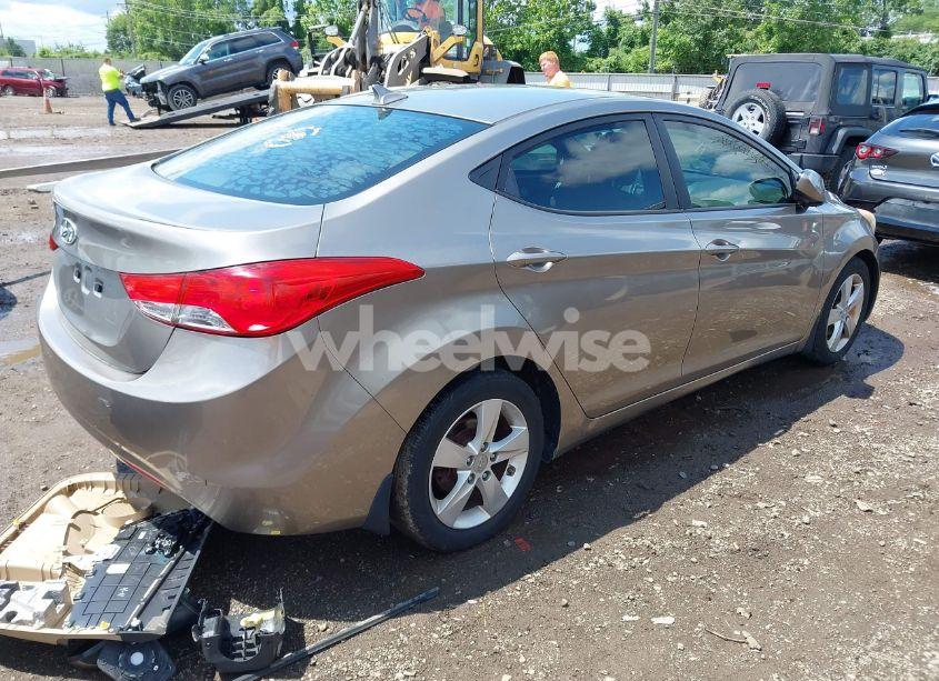 Photo 4 of 2013 Hyundai Elantra GLS (VIN 5NPDH4AE5DH336439)