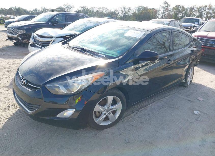 Photo 2 of 2013 Hyundai Elantra GLS (VIN 5NPDH4AE5DH340488)