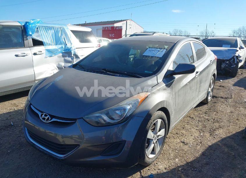 Photo 2 of 2013 Hyundai Elantra GLS (VIN 5NPDH4AE5DH349367)