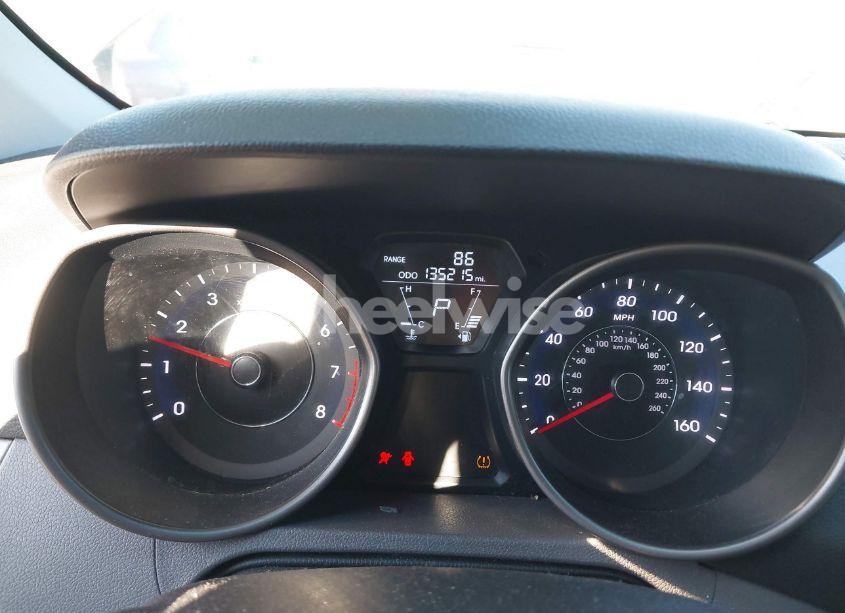 Photo 7 of 2013 Hyundai Elantra GLS (VIN 5NPDH4AE5DH349367)