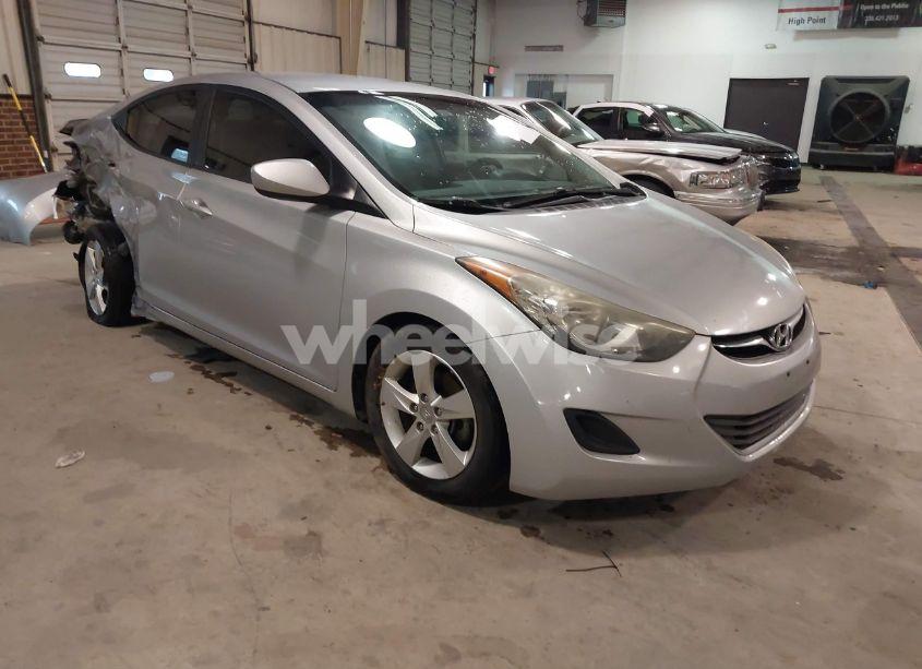 2013 Hyundai Elantra GLS (VIN 5NPDH4AE5DH352611) main photo