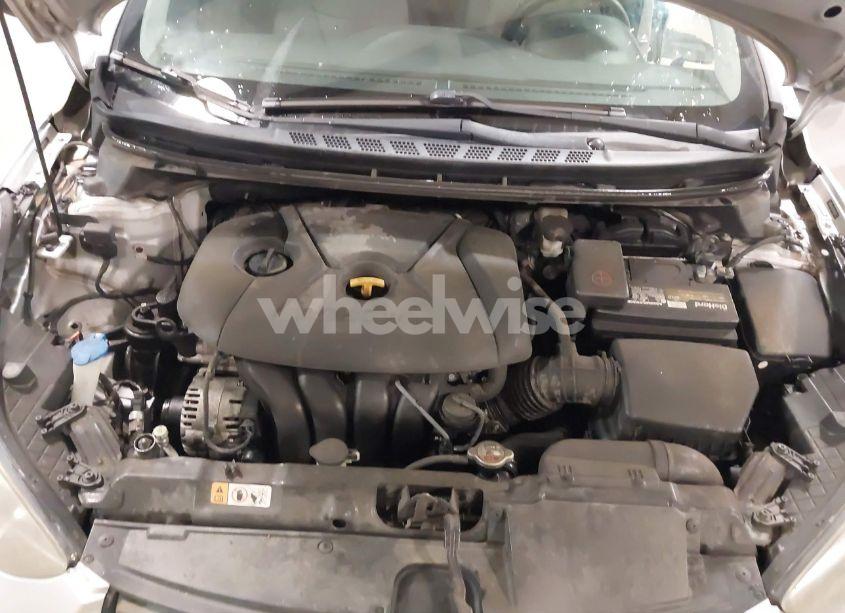Photo 10 of 2013 Hyundai Elantra GLS (VIN 5NPDH4AE5DH352611)