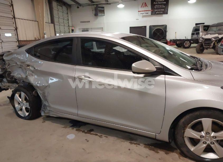 Photo 14 of 2013 Hyundai Elantra GLS (VIN 5NPDH4AE5DH352611)