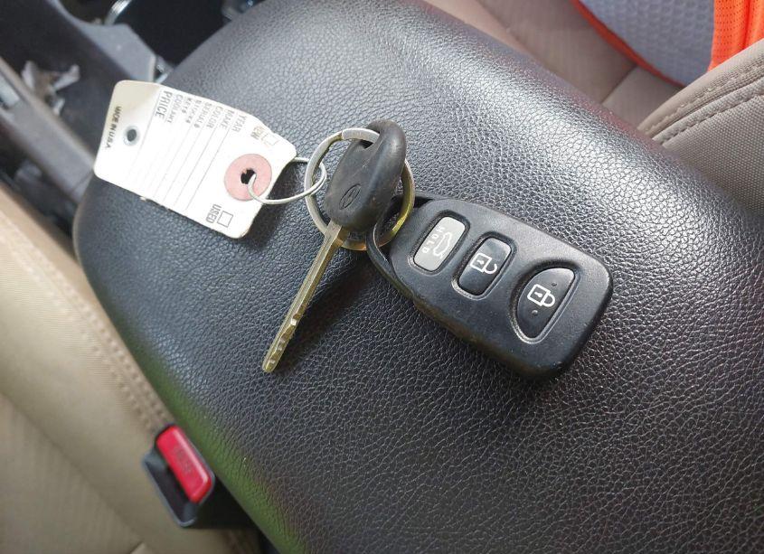 Photo 11 of 2013 Hyundai Elantra GLS (VIN 5NPDH4AE5DH355640)