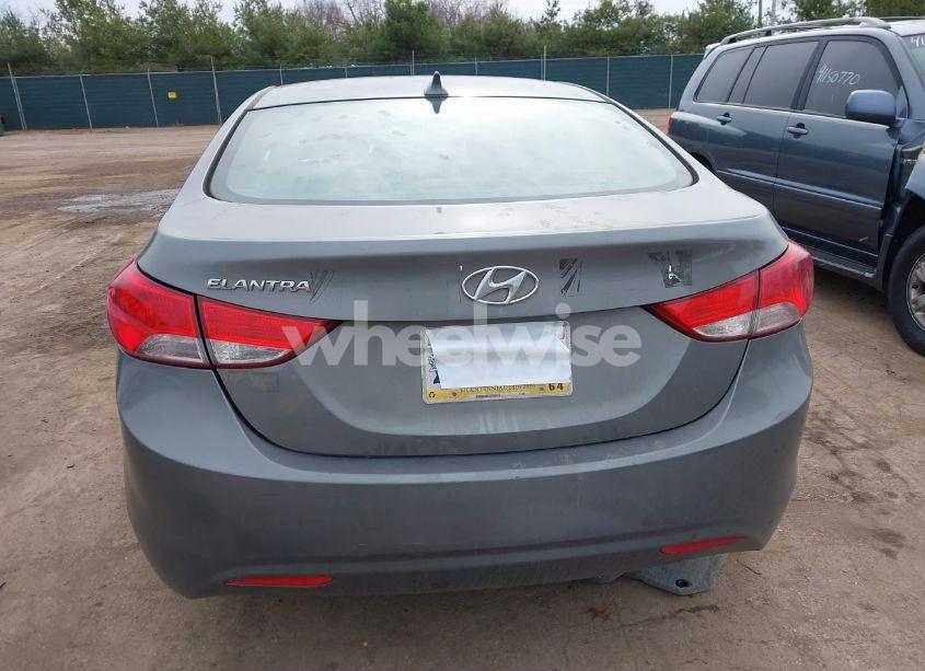 Photo 17 of 2013 Hyundai Elantra GLS (VIN 5NPDH4AE5DH355900)