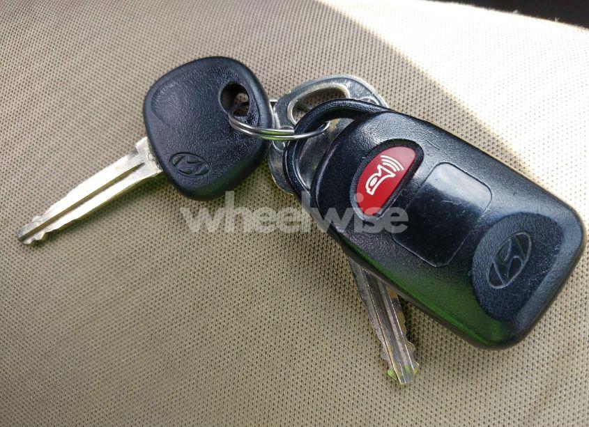 Photo 11 of 2013 Hyundai Elantra GLS (VIN 5NPDH4AE5DH358120)