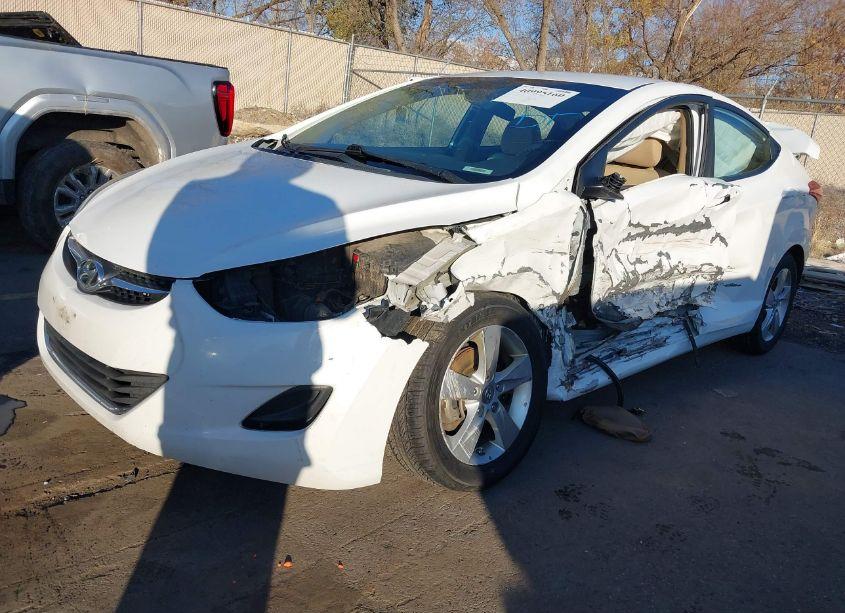 Photo 2 of 2013 Hyundai Elantra GLS (VIN 5NPDH4AE5DH361860)