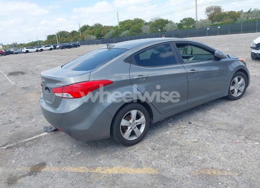 Photo 4 of 2013 Hyundai Elantra GLS (VIN 5NPDH4AE5DH367514)