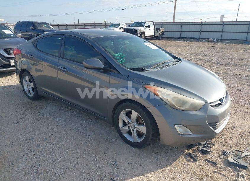 2013 Hyundai Elantra GLS (VIN 5NPDH4AE5DH369229) main photo