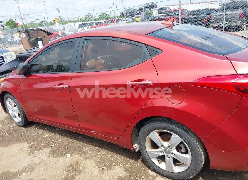 Photo 14 of 2013 Hyundai Elantra GLS (VIN 5NPDH4AE5DH376035)