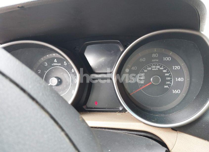 Photo 15 of 2013 Hyundai Elantra GLS (VIN 5NPDH4AE5DH376035)