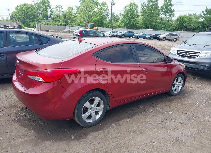 Photo 4 of 2013 Hyundai Elantra GLS (VIN 5NPDH4AE5DH376035)