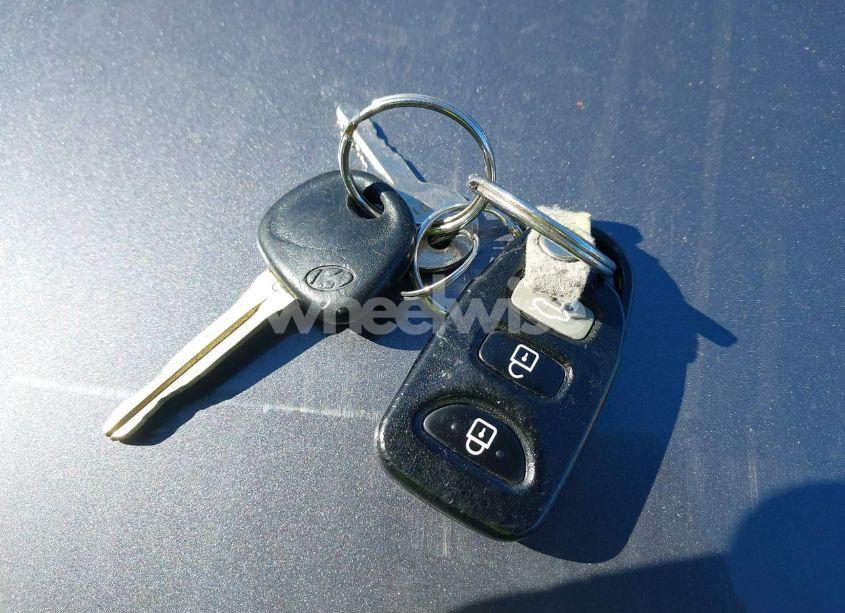 Photo 11 of 2013 Hyundai Elantra LIMITED (VIN 5NPDH4AE5DH380232)