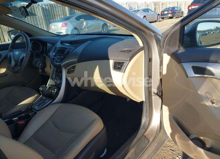 Photo 5 of 2013 Hyundai Elantra LIMITED (VIN 5NPDH4AE5DH395278)
