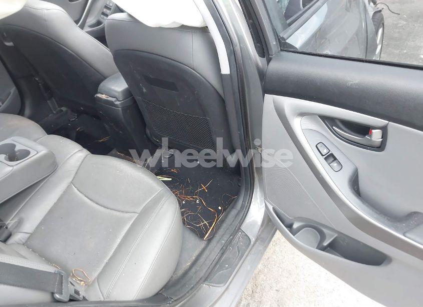 Photo 8 of 2013 Hyundai Elantra LIMITED (VIN 5NPDH4AE5DH397340)