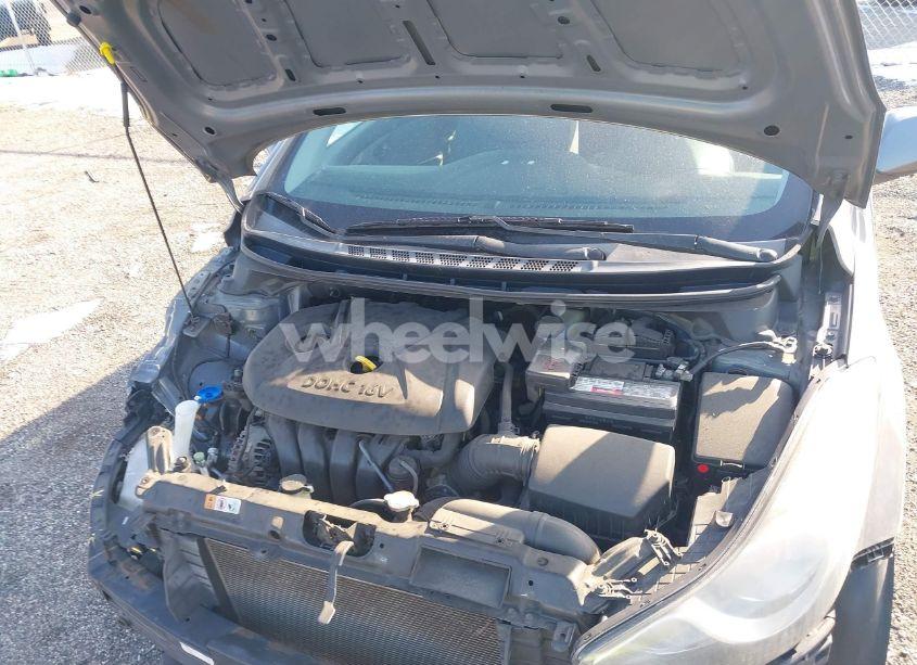 Photo 10 of 2013 Hyundai Elantra GLS (VIN 5NPDH4AE5DH398875)